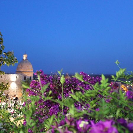 Trigona Garden Suite Noto Exterior foto