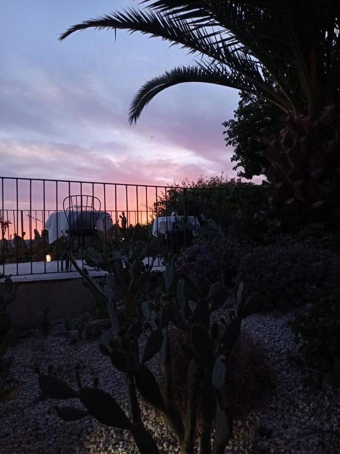 Trigona Garden Suite Noto Exterior foto