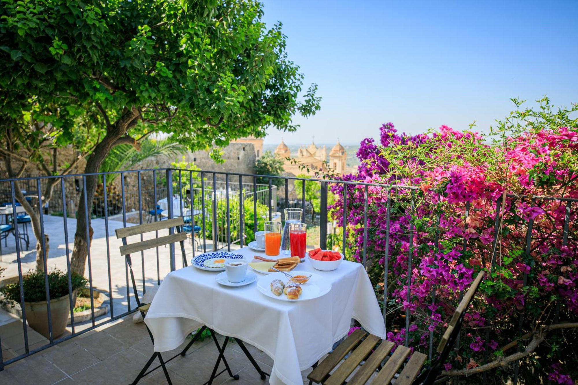 Trigona Garden Suite Noto Exterior foto