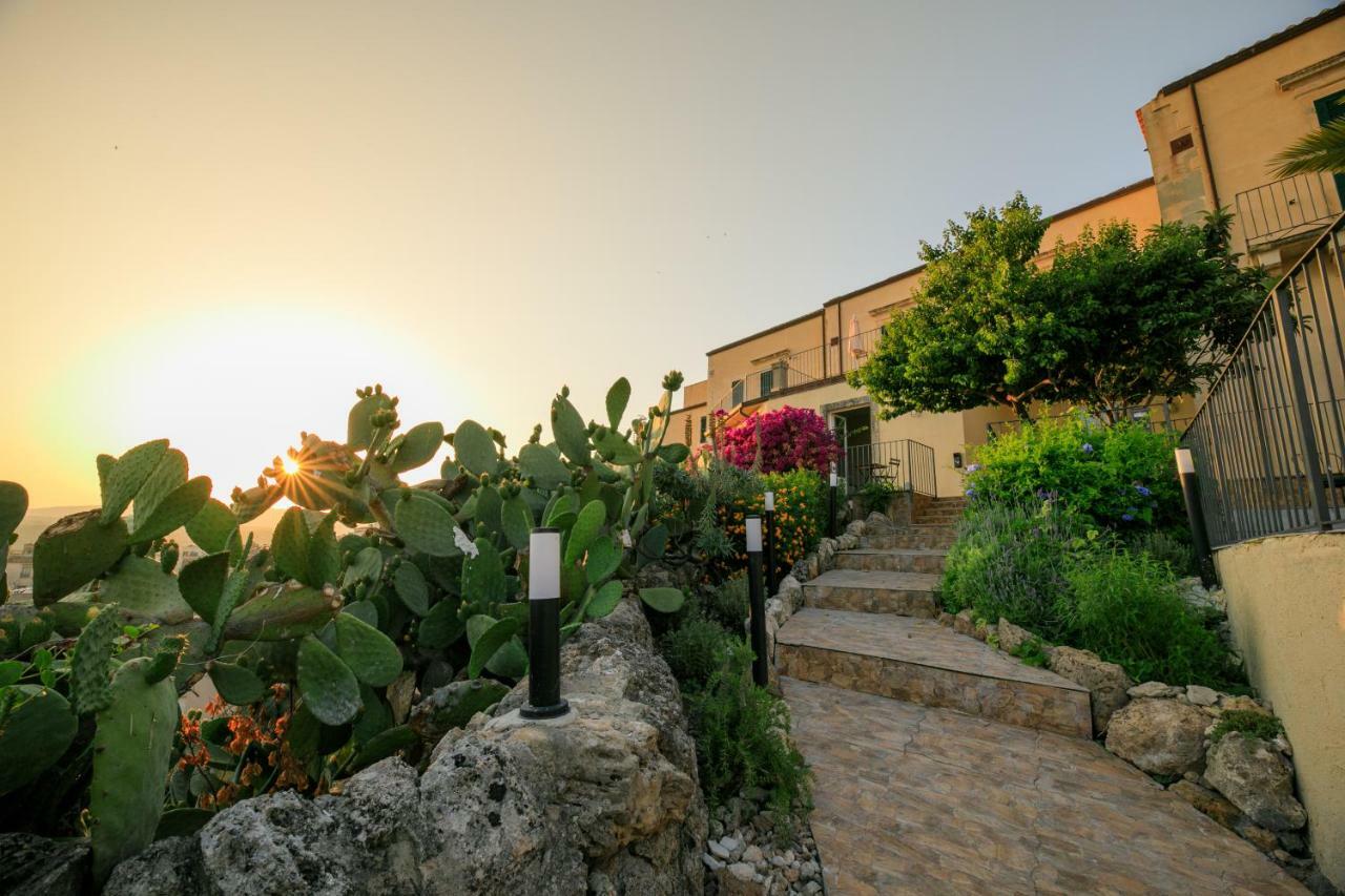 Trigona Garden Suite Noto Exterior foto